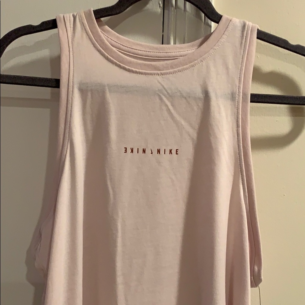 Tank - Picture 2 of 4